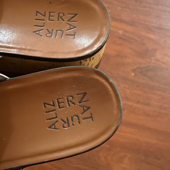 Naturalizer Kirstin Stripe Cork Platform Shoe Wedge Sandal yellow tan mule sz 9 - Picture 11 of 16